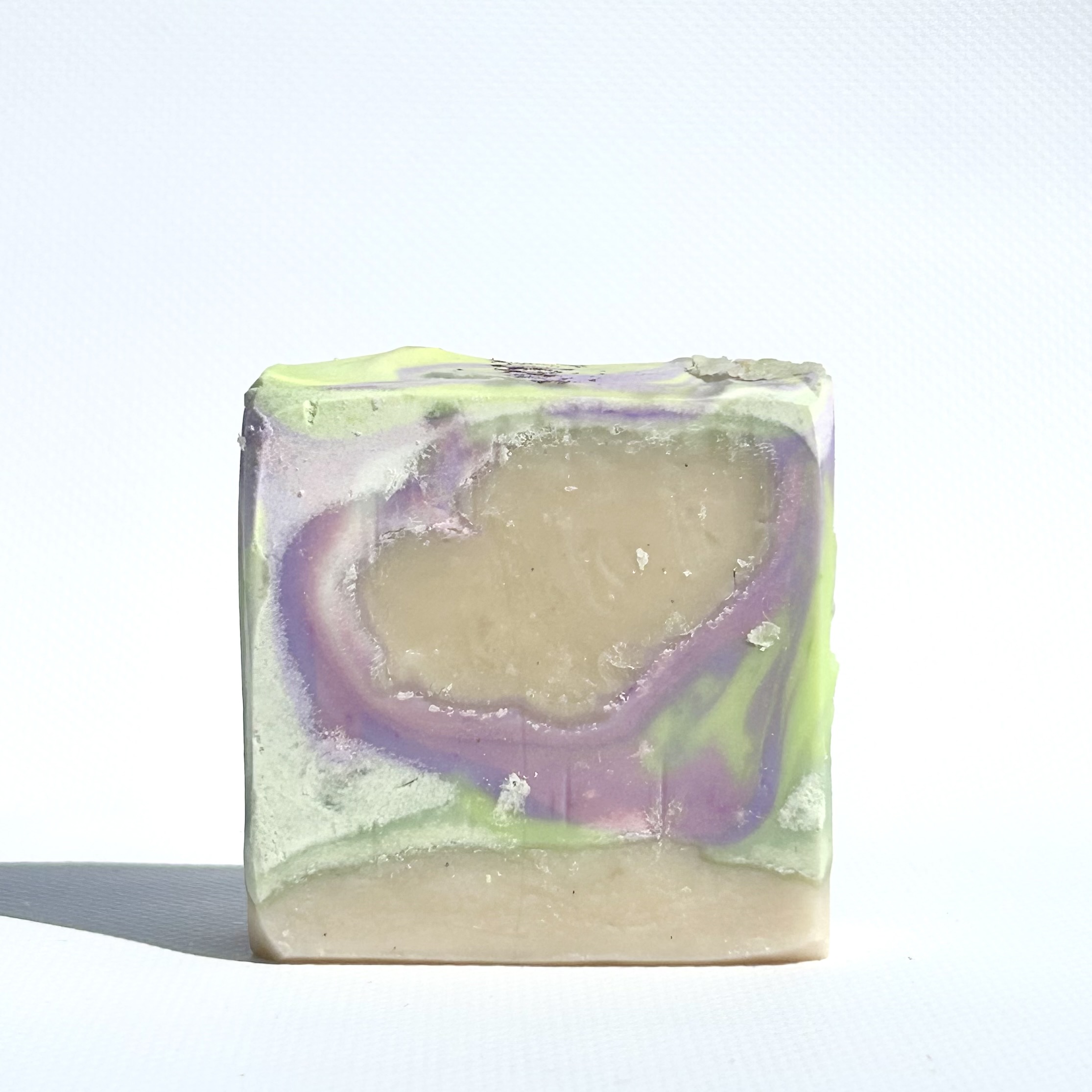 Savon artisanal au lilas – Image 2
